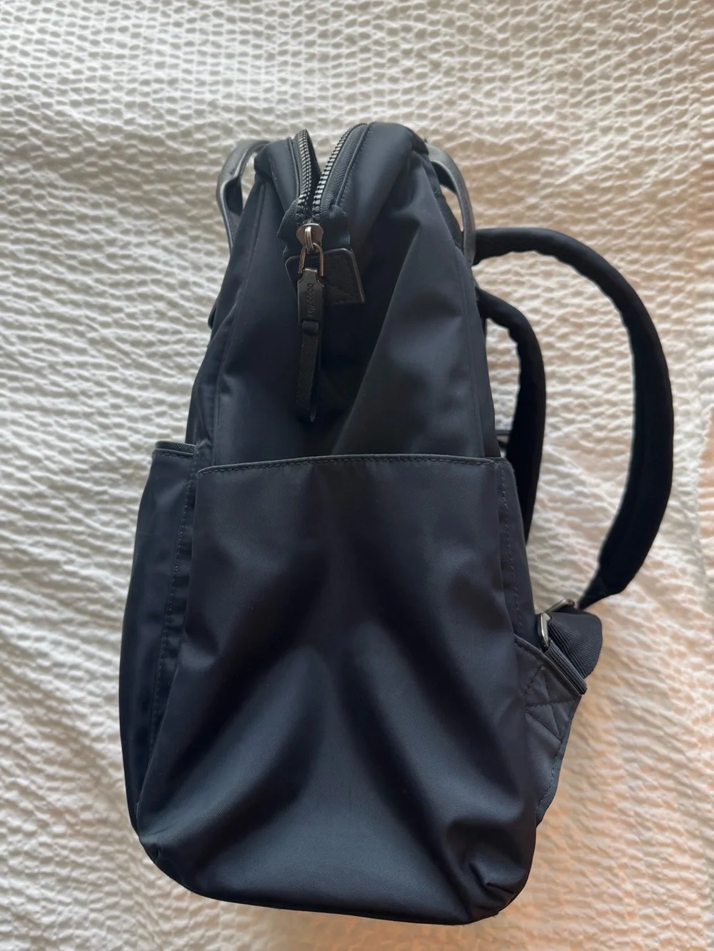 Baggallini Classic Anti-Theft Windsor Backpack